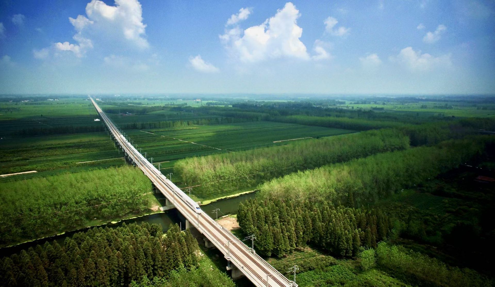 20年实施48个铁路项目！中交二航局打造铁路国家