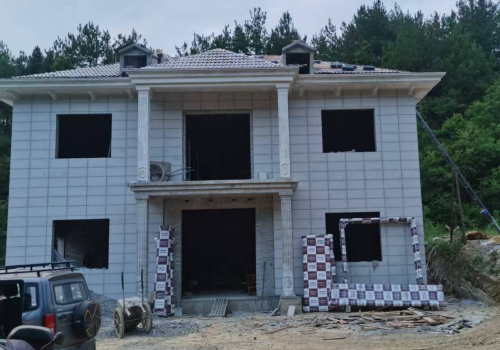 从穷户到富首：王良友的“甜蜜”生涯