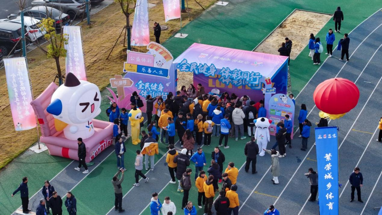 体彩明星亮相湖北省“百镇千村”“百街千巷”