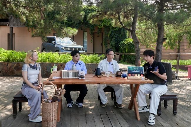 小罐茶再拓户外场景 携手北京越野诠释“松弛高端”新表达